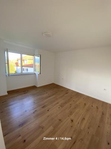 19 König-Wilhelmstraße Zimmer 4 (Renoviert)